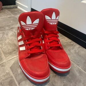 Adidas men’s sneakers